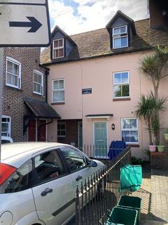 3 bedroom townhouse to rent, St. Michaels Road, Newbury RG14