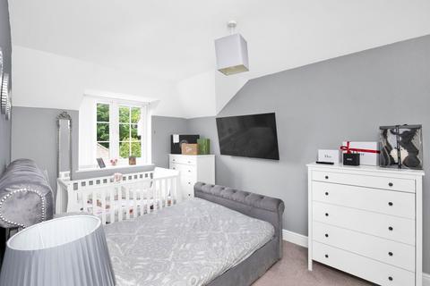 2 bedroom flat for sale, Hawthorn Way, Lindford, GU35