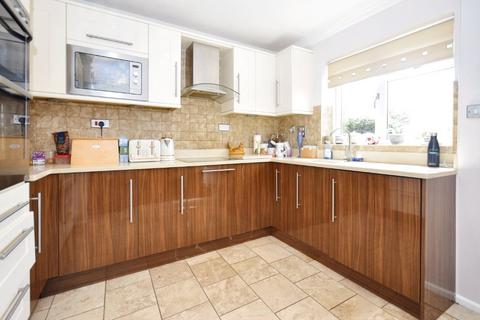 4 bedroom detached house for sale, Grange Drive, Ossett, West Yorkshire