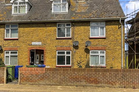 3 bedroom end of terrace house for sale, Priory Place, Faversham, Kent