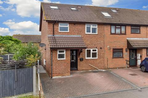 4 bedroom end of terrace house for sale, Bull Lane, Eccles, Aylesford, Kent