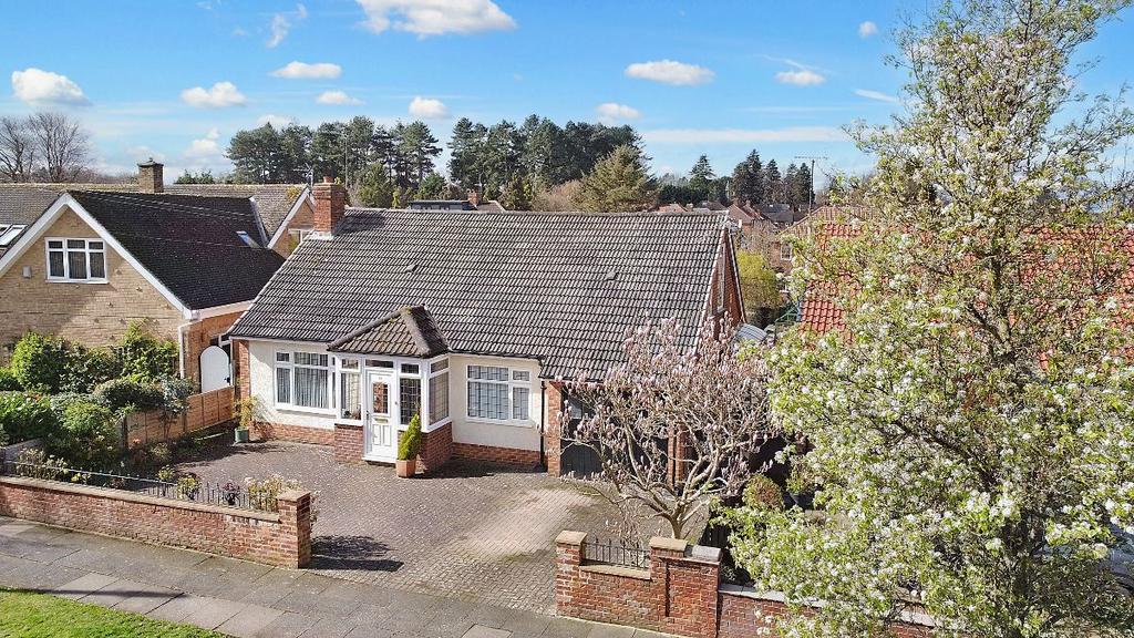 Elton Road, Darlington, DL3 3 bed bungalow for sale £395,000