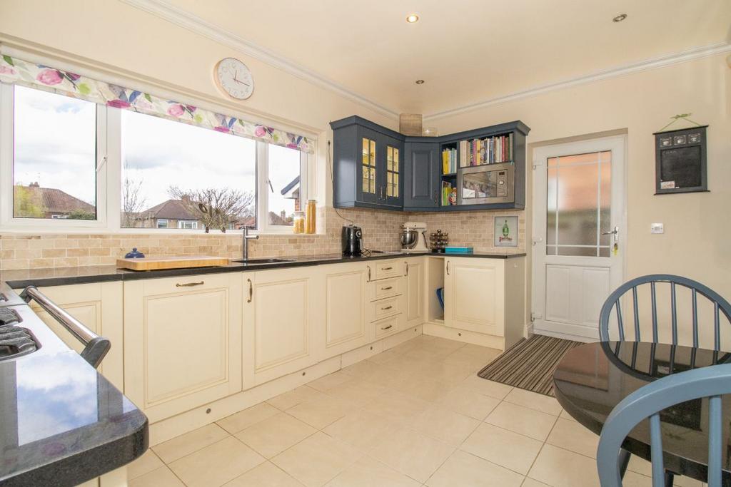 Kitchen II