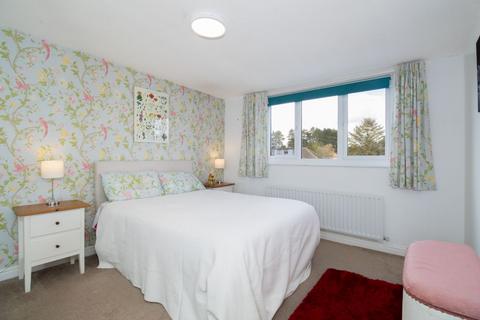 61 Elton Road, Darlington, DL3 8NB