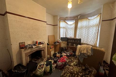 164 Marsh Lane, Fordhouses, Wolverhampton, WV10 6RX