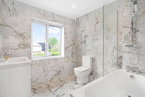 28 Sutherland Avenue, Leeds, LS8 1BZ