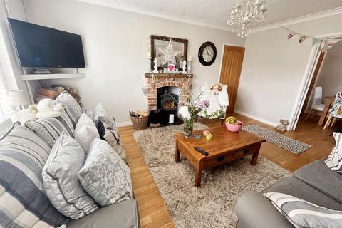 6 Merton Close, Fordingbridge, SP6 1HB