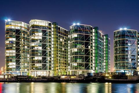 2 bedroom flat for sale, Nine Elms Lane, Nine Elms, London, SW11