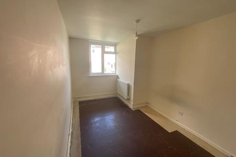 1 bedroom ground floor flat for sale, Kingston Close, Ramsgate, Kent