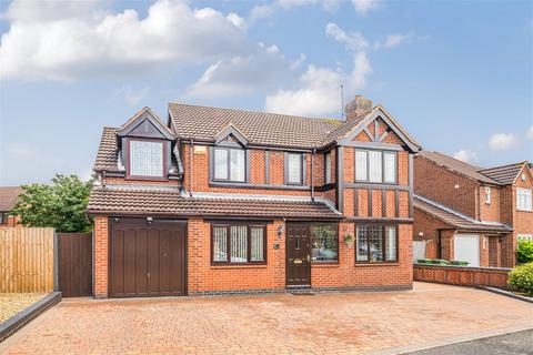 5 bedroom detached house for sale, Somerfield Way, Leicester Forest East