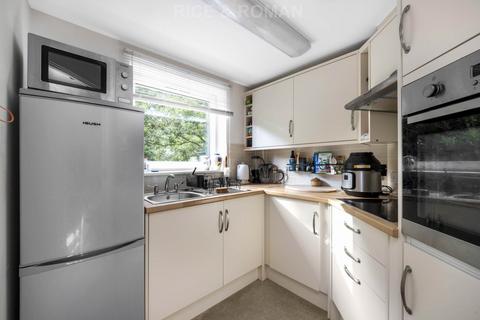 2 bedroom retirement property for sale, Manor Road North, Esher KT10