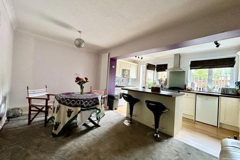 12 Bench Tor Close, Torquay, TQ2 7SH