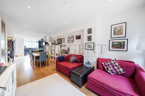 5 bedroom terraced house for sale, Tizzard Grove, Weigall Road, SE3