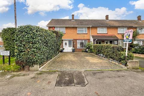 3 bedroom end of terrace house for sale, Medhurst Crescent, Gravesend, Kent