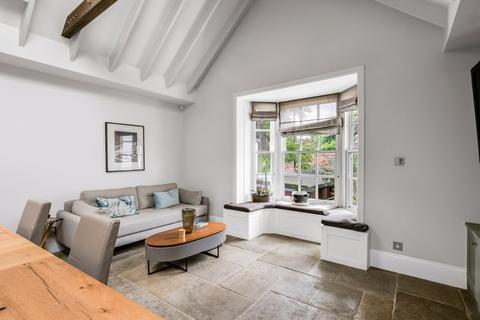 3 bedroom terraced house for sale, Highgate West Hill, Highgate
