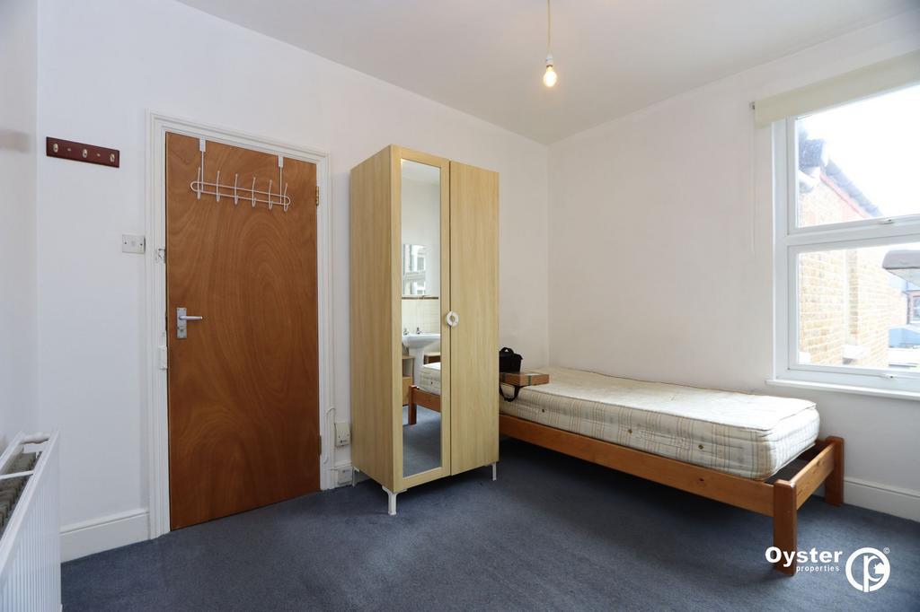Rutland Gardens, London, N4 1 bed property to rent £500 pcm (£115 pw)