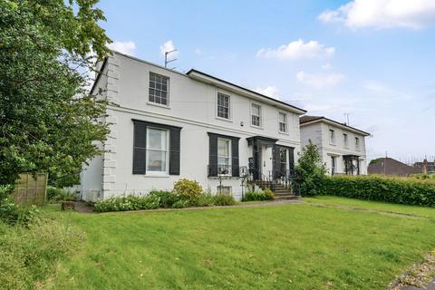 2 bedroom apartment for sale, Hales Road, Cheltenham, Gloucestershire, GL52