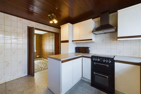 16 Bargeny, Kilwinning, KA13 6LS