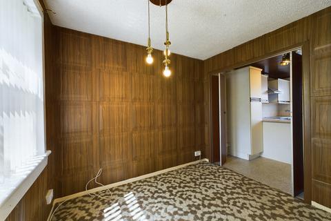 16 Bargeny, Kilwinning, KA13 6LS