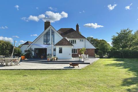 4 bedroom detached house for sale, Bethersden, Ashford, Kent, TN26