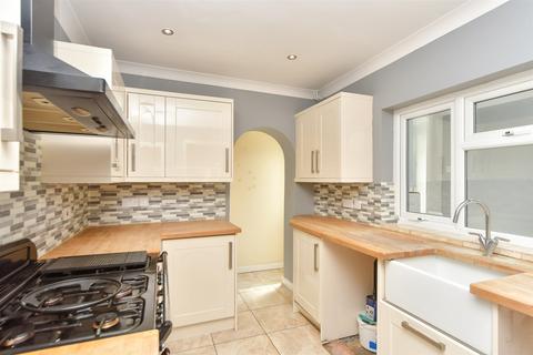 3 bedroom terraced house for sale, Rock Road, Sittingbourne, Kent