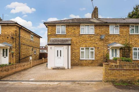 3 bedroom semi-detached house to rent, Poplar Avenue, West Drayton, UB7