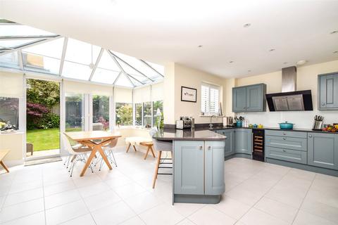 22 Cuckoo Crescent, Blackwater, Camberley, GU17 0SB