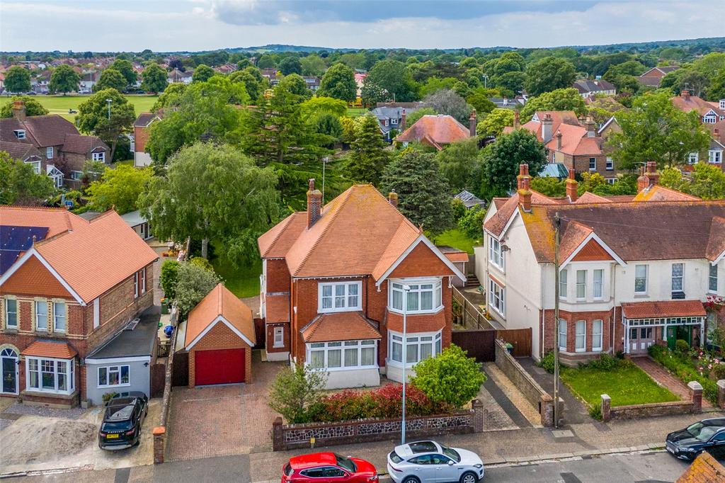Cissbury Road, Broadwater, Worthing... 5 bed detached house for sale