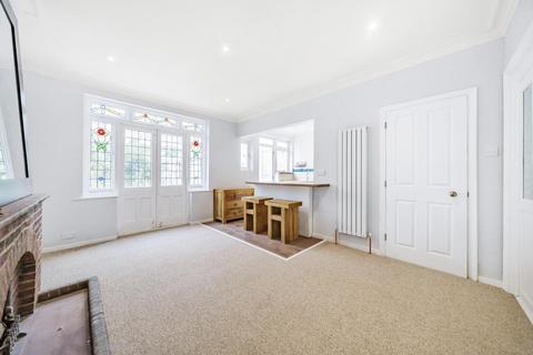 4 bedroom semi-detached house for sale, Elm Walk, Raynes Park