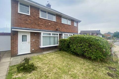 3 bedroom semi-detached house to rent, Southport PR8
