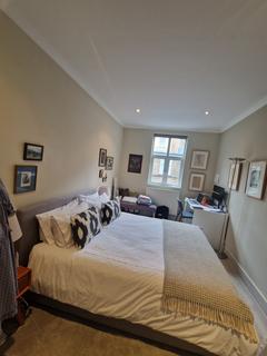 2 bedroom townhouse to rent, Durweston Street, London W1H
