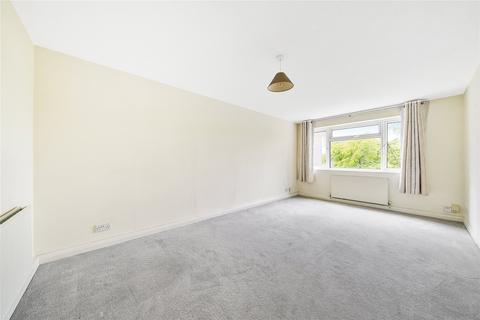 15, Holyhead Court Anglesea Road, Kingston Upon Thames, KT1 2ES