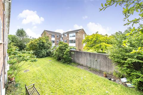 15, Holyhead Court Anglesea Road, Kingston Upon Thames, KT1 2ES
