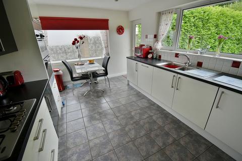 3 bedroom detached bungalow for sale, Whincroft Drive, Ferndown, BH22