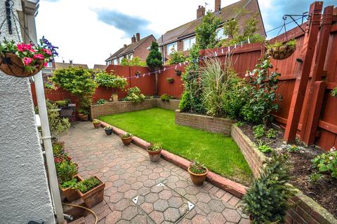 3 bedroom semi-detached house for sale, Grotto Road, South Shields