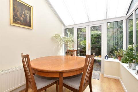 4 bedroom terraced house for sale, Vincent Road, Dorking, Surrey