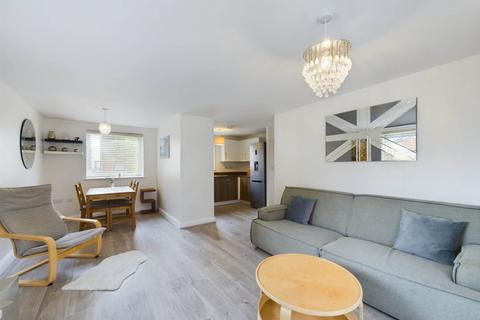 2 bedroom apartment for sale, Wilson Path, Aylesbury HP19