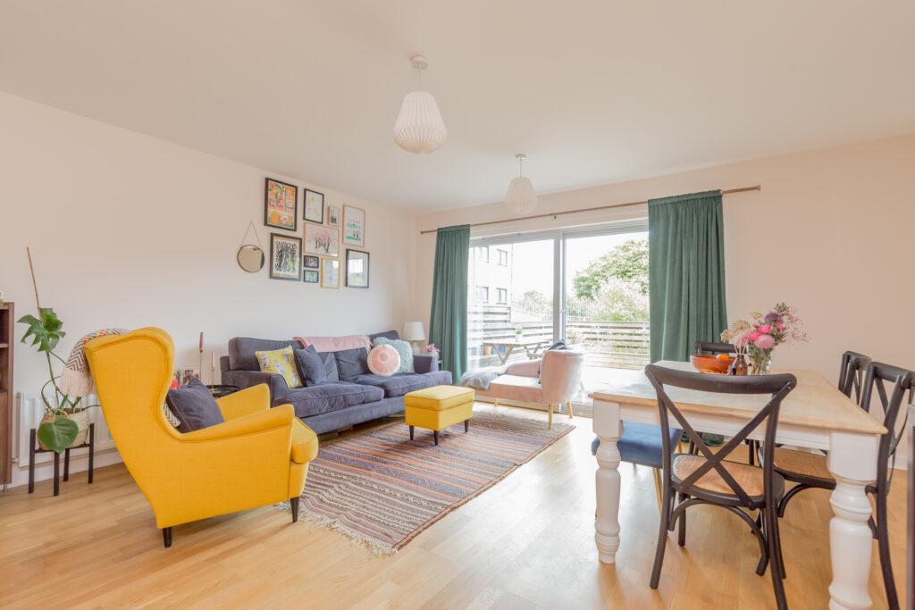 16 Granton Park Avenue North... 4 bed terraced house for sale £300,000