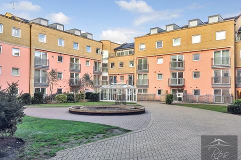 2 bedroom flat to rent, Feltham TW14