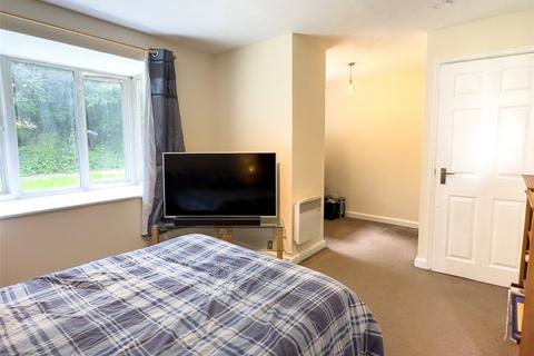 72 Eton Close, Witney, OX28 3GB