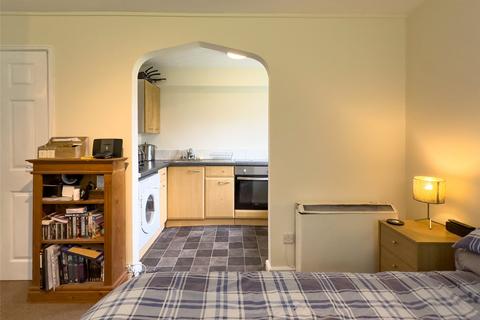 72 Eton Close, Witney, OX28 3GB