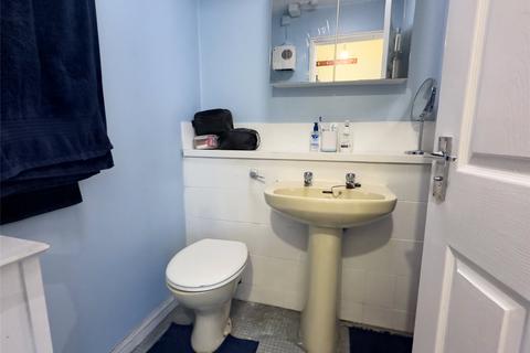 72 Eton Close, Witney, OX28 3GB