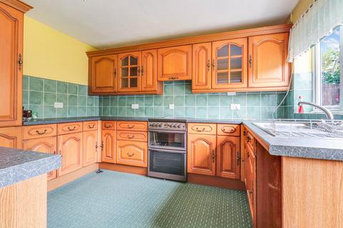 4 bedroom terraced house for sale, Broomways, Great Wakering SS3