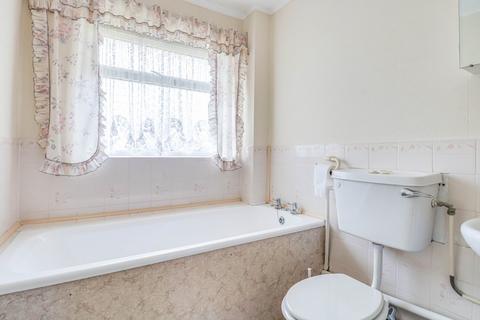 5 Broomways, Great Wakering, Southend-on-sea, SS3 0DP