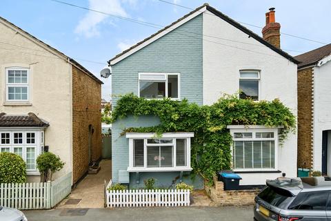 31 Binfield Road, Byfleet, West Byfleet, KT14 7PN