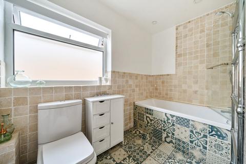 31 Binfield Road, Byfleet, West Byfleet, KT14 7PN