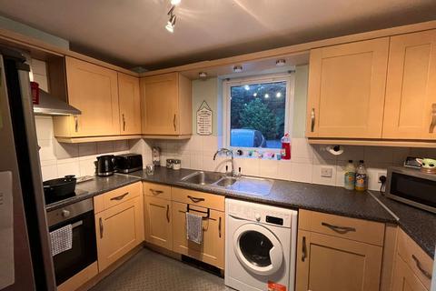 1 bedroom apartment to rent, Warwick Close, Hornchurch