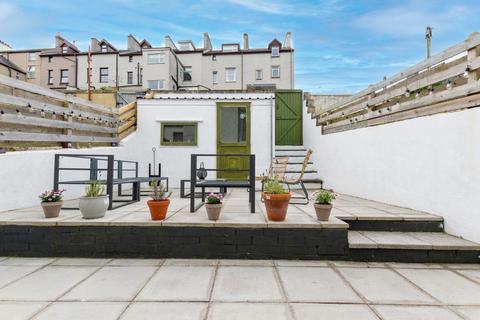 2 bedroom terraced house for sale, Margaret Street, Caernarfon, Gwynedd, LL55