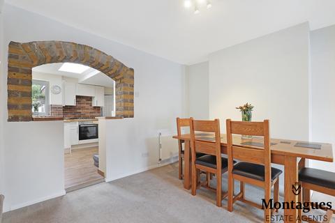 2 bedroom cottage for sale, Woodfield Terrace, Thornwood, CM16