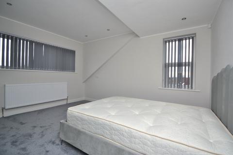 1 bedroom flat to rent, 322 Harrogate Road, Leeds LS17